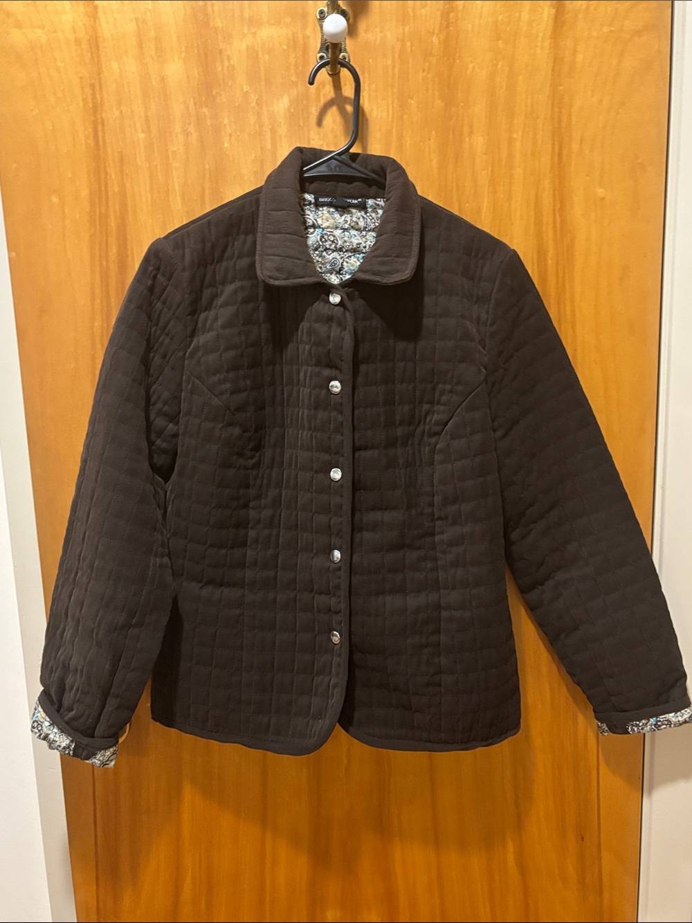 Briggs New York Quilted Black Puffer Jacket with Patterned Lining